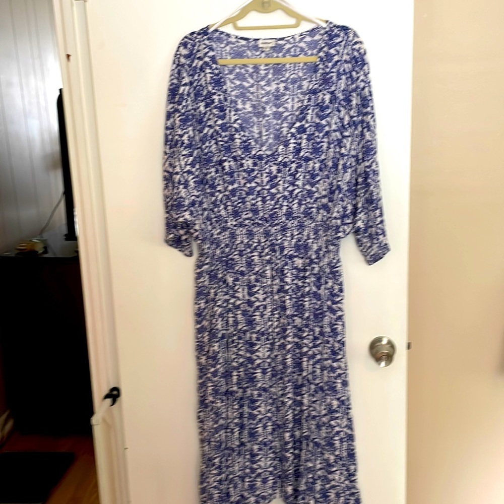 NWOT-blue and white summer dresses